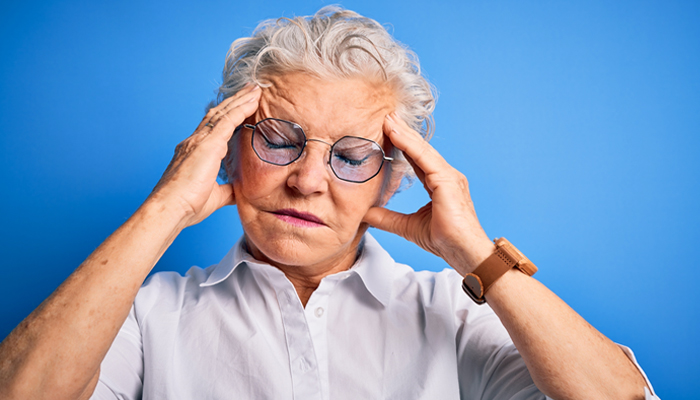 Tips-to-Help-Seniors-Deal-with-Stress,-Axiety-and-Difficult-Emotions